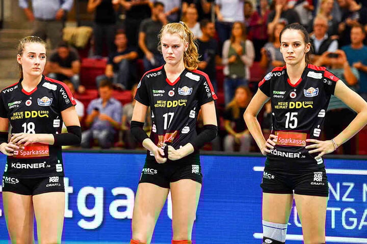 Enttäuschte Dresdnerinnen nach dem 0:3 in Stuttgart. Von links: Sarah Straube, Camilla Weitzel und Ivana Mrdak.