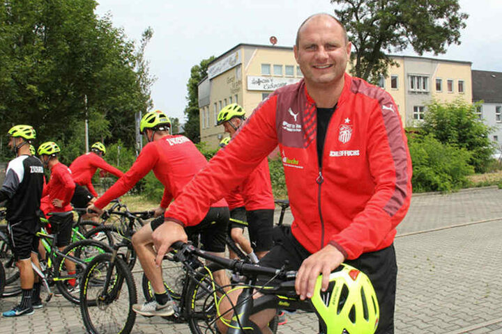 FSV-Sportdirektor David Wagner tritt mächtig in die Pedalen. In dieser Woche auch nochmal was den Kader betrifft.