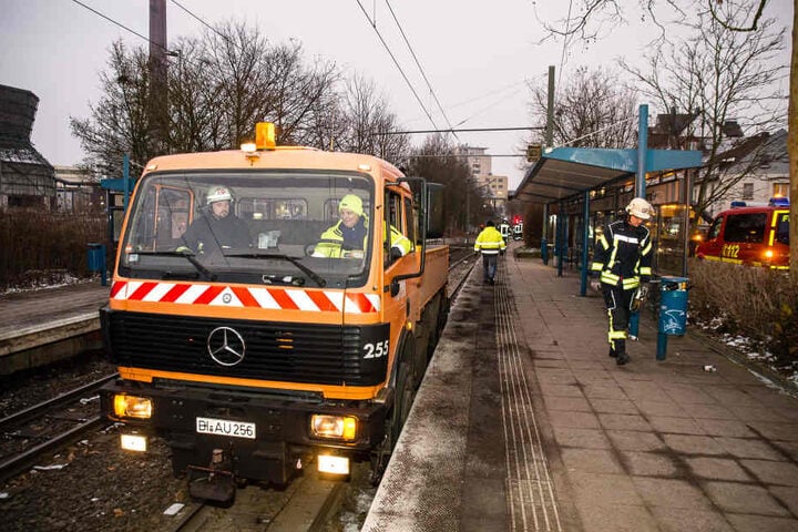 Auch ein Abschleppdienst war im Einsatz.