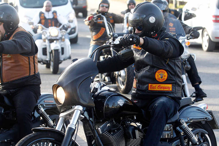 Mit ihren Motorrädern rollten Rocker aus ganz Deutschland nach Herne.