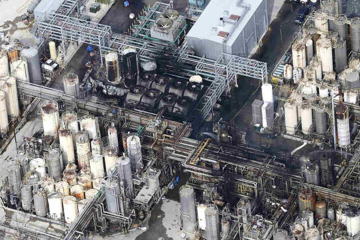 Die Fabrik nach dem Brand.