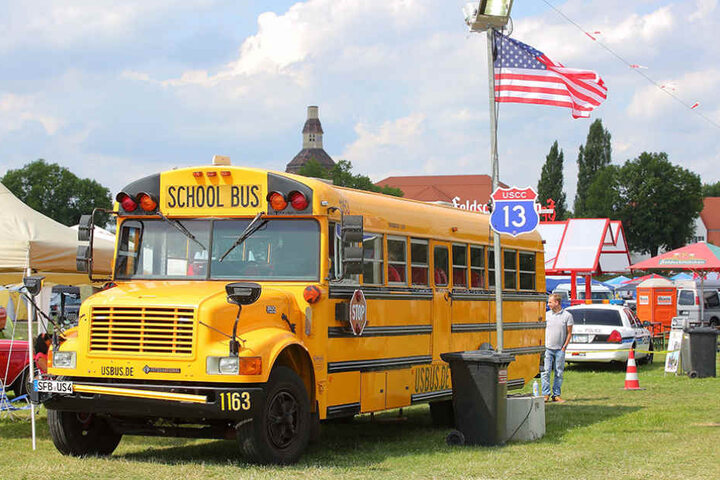 1400 US-Schlitten allerart werden zur US Car Convention erwartet.