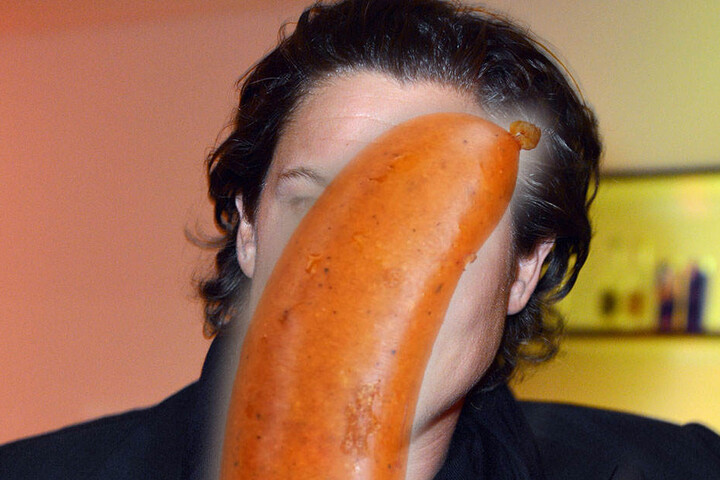 So stellen wir uns Vito als Bockwurst mit Haaren vor. (Bildmontage)
