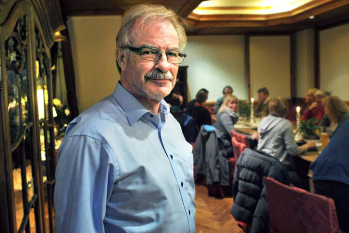 AfD-Vorsitzender in Bielefeld, Rolf Diekwisch, will Anzeige gegen die Ruhestörer erstatten.