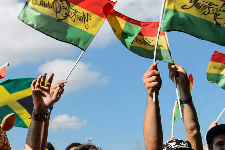 Zu entspannten Reggae-Beats könnt Ihr am Samstag schwoofen. (Symbolbild)