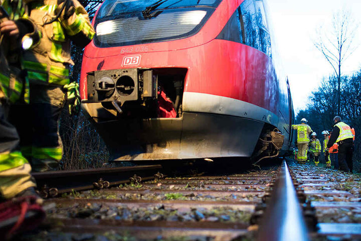 Die Strecke ist noch längere Zeit gesperrt.