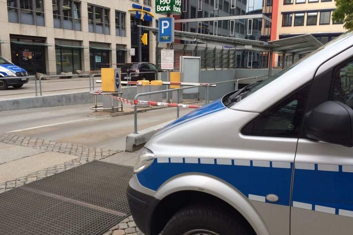 Die Polizei ist vor Ort.