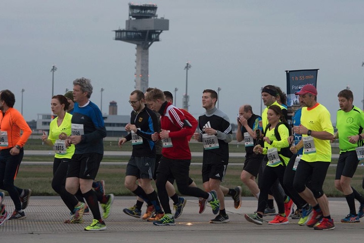 Der inzwischen 11. Night Run fand am Wochenende auf dem BER statt.