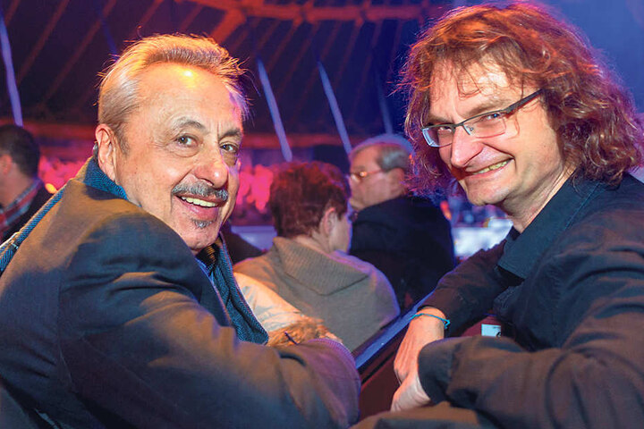 Künstler Kay Leo Leonhardt neben TV-Liebling Wolfgang Stumph (70, li.).