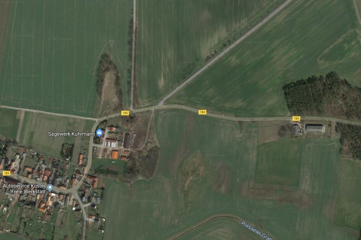 Der Unfall ereignete sich auf der B183 bei Görschlitz.