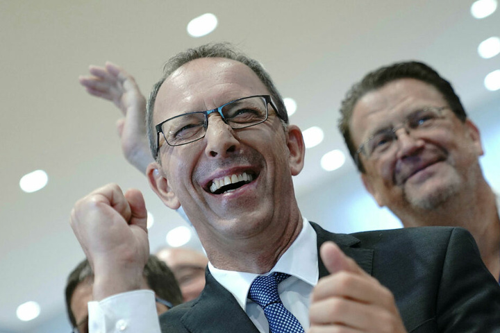 Freute sich über 27,5 Prozent der sachsenweiten Stimmen und Platz 2 hinter der CDU: AfD-Spitzenkandidat Jörg Urban.
