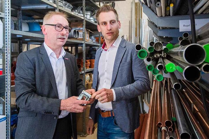 Das Handwerk brummt. Auch Dietmar Borchers (62), geschäftsführernder Gesellschafter der Wetabo GmbH und sein Sohn Norman Borchers haben gut zu tun.