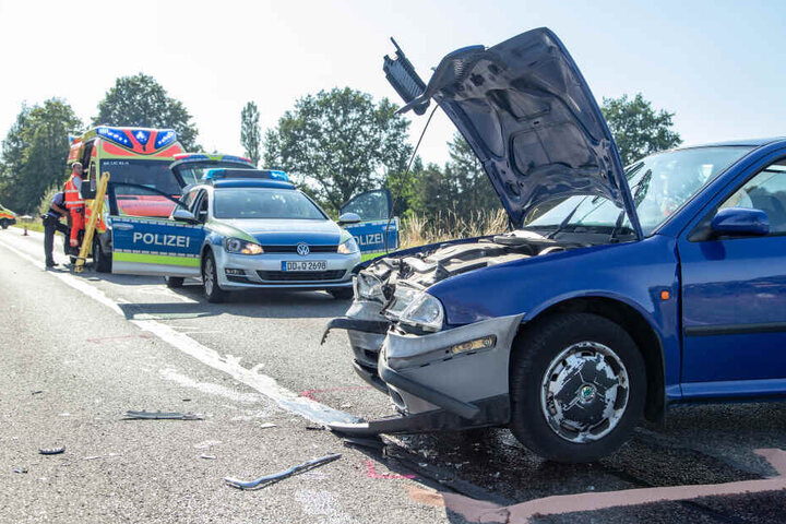 Bei dem Unfall wurden fünf Personen verletzt.