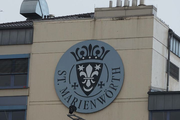 Im Krankenhaus Marienwörth hat der Angeklagte die Schwangere angegriffen.
