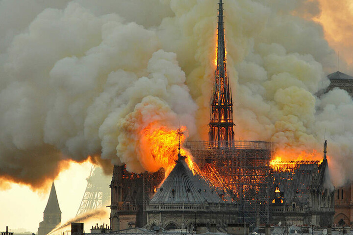 Mitte April brannte Notre-Dame lichterloh.