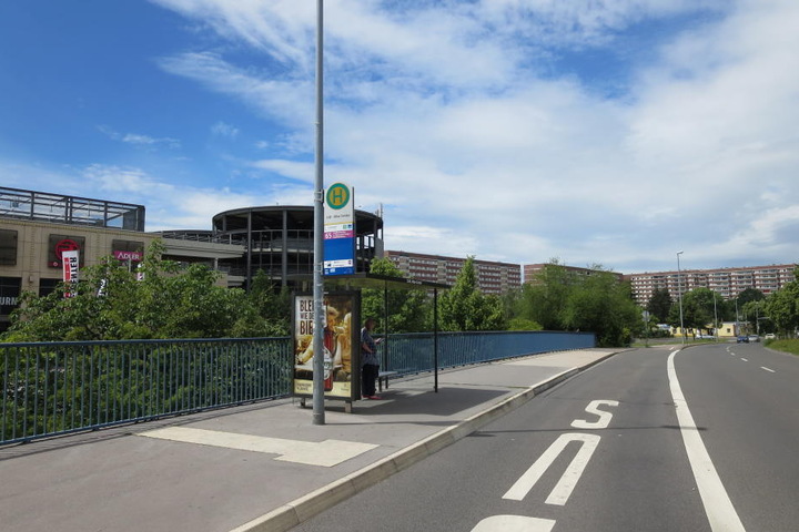 Hier hat sich der Angriff ereignet: Das Leipziger Allee-Center im Stadtteil Grünau.(Archivbild)