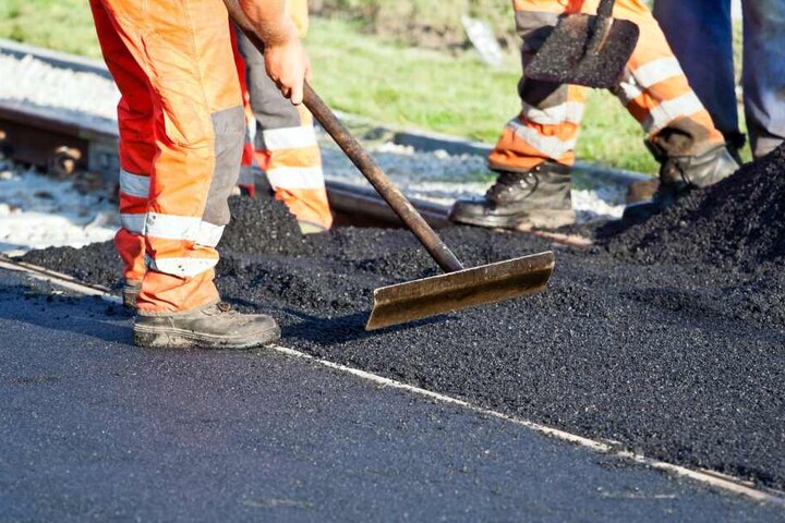 An einigen Straßen in Bielefeld wird gebaut. (Symbolbild)