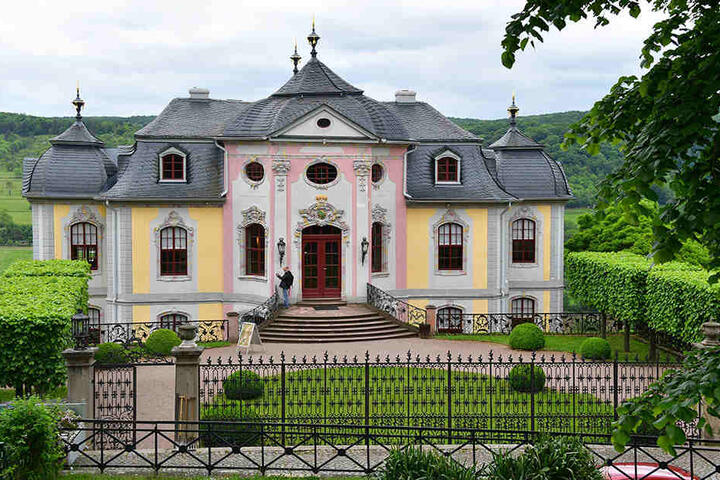 Das romantische Schloss Dornburg lädt zum abendlichen Verweilen ein.