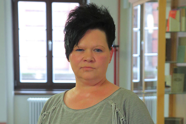 Anett D. (48) sagte am Montag gegen die Angeklagten aus. Weil sie ihr Schweigen endlich brach, könnte der Tod des Hans-Georg R. jetzt endlich gesühnt werden.