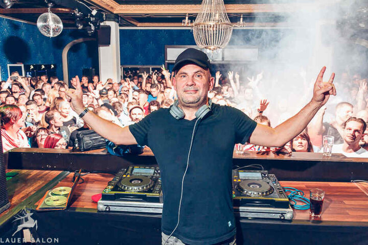 DJ Westbam bei seinem jährlichen Auftritt in Dresden.