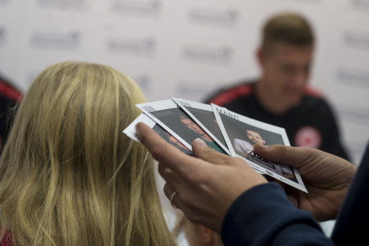 Ob groß oder klein: Die Fans kamen auf ihre Kosten. Auch für Verpflegung war gesorgt.