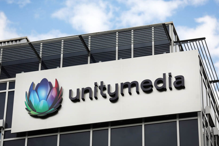 Das Kölner Unternehmen bietet auch Gigabit-Anschlüsse.