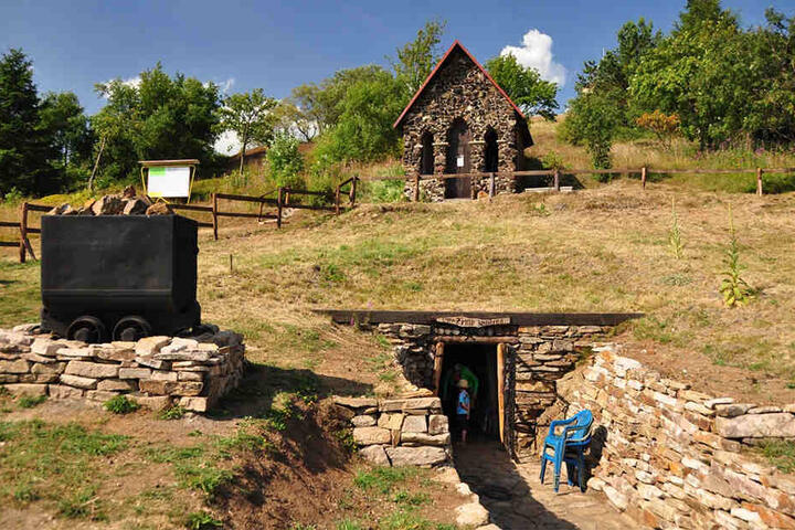 Das Mundloch "Gelobter Stolln" in Kupferberg.