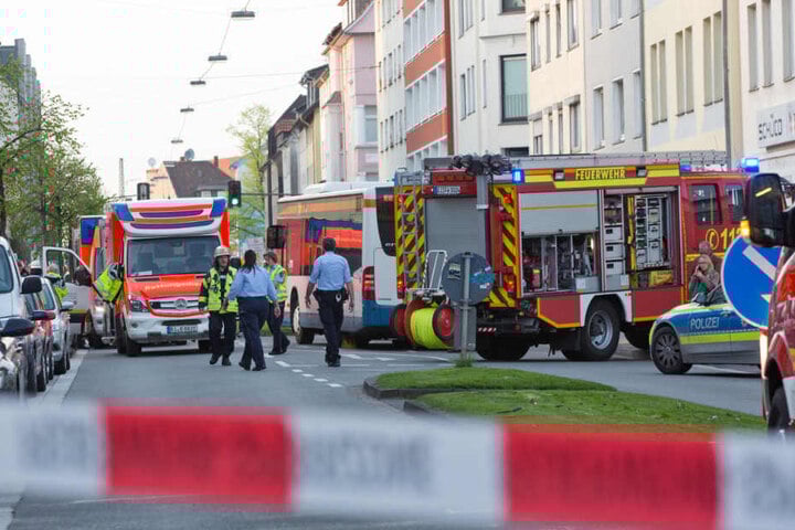 Mehrere Einsatzkräfte sind vor Ort.