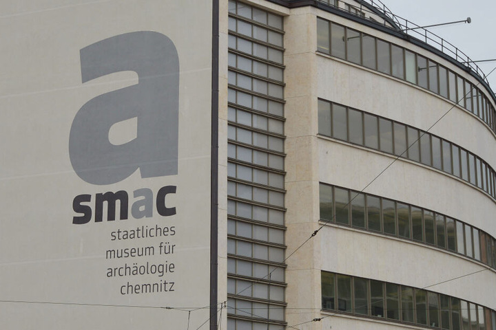 Am heutigen 1. Mai startet im smac eine neue Sonderausstellung zum Thema Migration.