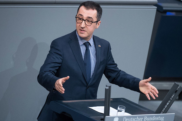 Cem Özdemir (52) hatte mit seiner Bundestagsrede für Aufsehen gesorgt.