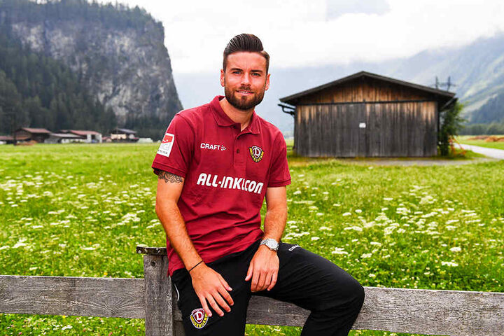 Entspannung! Niklas Kreuzer genießt hinter dem Dynamo-Teamhotel in Längenfeld die frische Luft, die Ruhe und den Anblick der Berge.