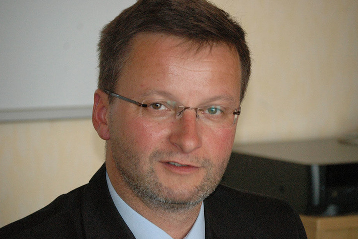 JVA-Chef Andreas May (54) lässt derzeit den ganzen Knast durchsuchen.