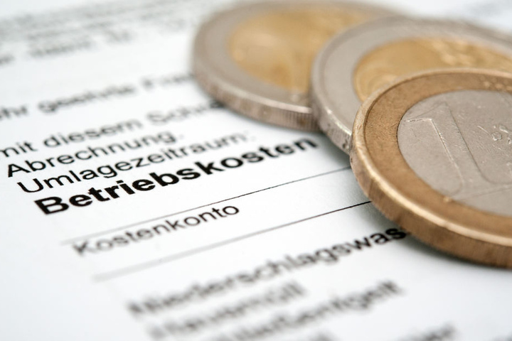 Bestimmte Posten in der Betriebskostenabrechnung können beim Finanzamt geltend gemacht werden. (Symbolbild)