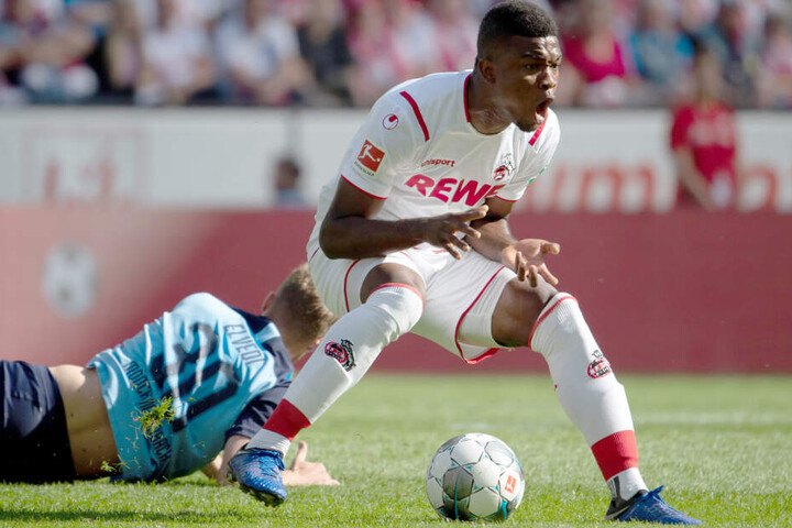 Jhon Cordoba zeigte wie gewohnt vollen Einsatz, konnte aber kein Tor erzielen.
