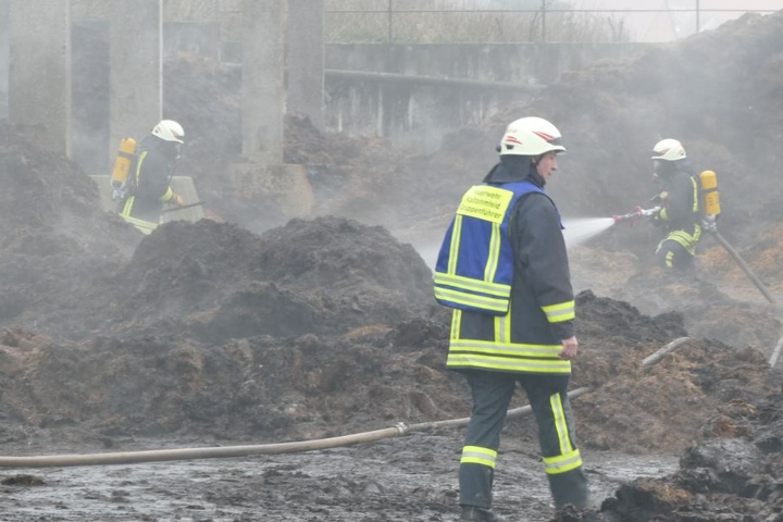 Das Feuer wurde schnell unter Kontrolle gebracht.
