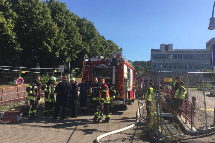 In einer Fahrstraße war der Brand ausgebrochen.