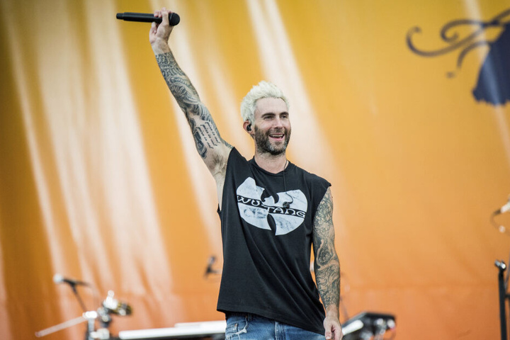 Adam Levine (40), Frontmann von Maroon 5, hatte die Gesangstalente-Show nach acht Jahren verlassen. Kurzzeitig sprang Gwen Stefani für ihn ein.