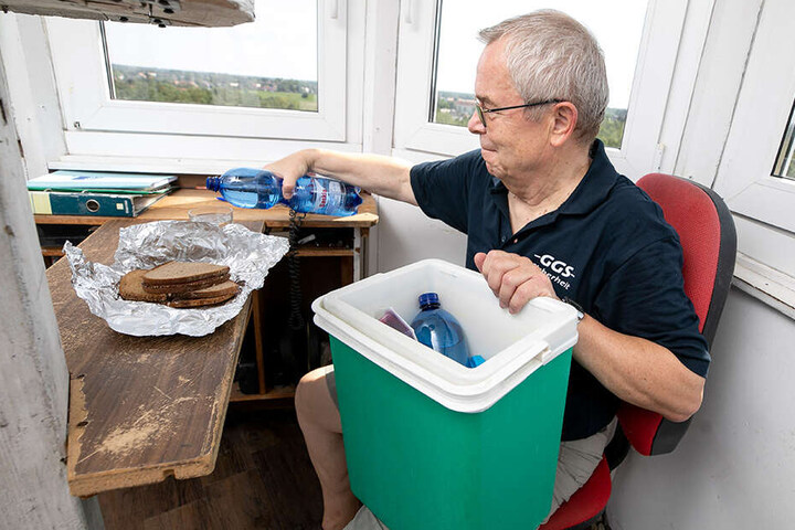 Acht Leitern a 14 Stufen: "Ich schleppe täglich meine Kühlbox mit belegten Broten und drei Litern Mineralwasser mit hoch."