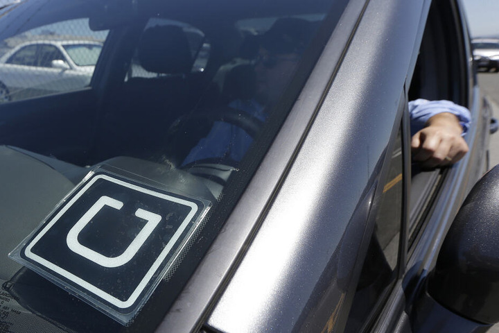 Der Uber-Fahrer hatte die junge Frau sexuell attackiert. (Symbolbild)