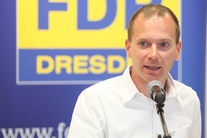 Christoph Blödner (34, FDP) zieht statt FDP-Grande Holger Zastrow (47) in den Bundestagswahlkampf.