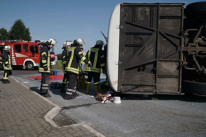 Bei dem Busunglück wurden knapp 50 Leute verletzt, davon sechs schwer.