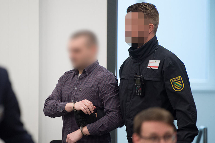 Bislang mussten sich sieben Männer und eine Frau vor Gericht verantworten.