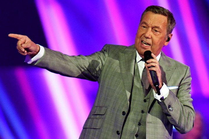 Roland Kaiser möchte, dass die junge Generation seine Musik streamt.