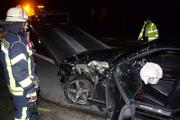 Die 47-jährige Mercedesfahrerin wurde bei dem Unfall nicht verletzt.