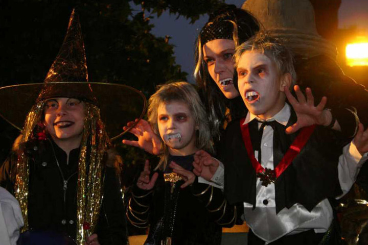 Auch in diesem Jahr können Kinder in dem Filmpark Halloween feiern.