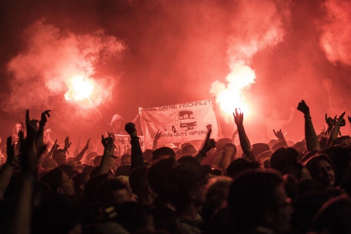 Die Rock- und Hip-Hop-Fans feierten ausgelassen und euphorisch. Vorfälle soll es während des Festivals keine gegeben haben.