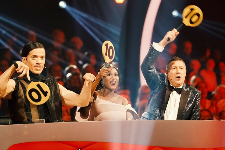 Die Juroren Jorge Gonzalez (l.), Motsi Mabuse und Joachim Llambi.