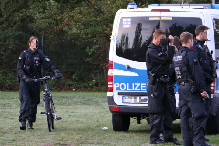 Am Dienstagmorgen durchsuchte die Kölner Polizei die Wohnungen von insgesamt sieben tatverdächtigen Fahrrad-Hehlern.