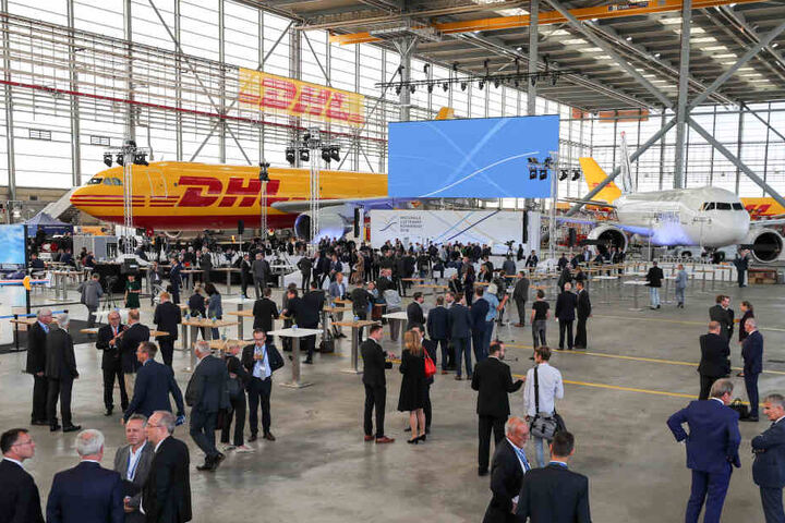 Das Vorhaben wurde am Mittwoch am Rande der Nationalen Luftfahrtkonferenz in Leipzig vorgestellt.