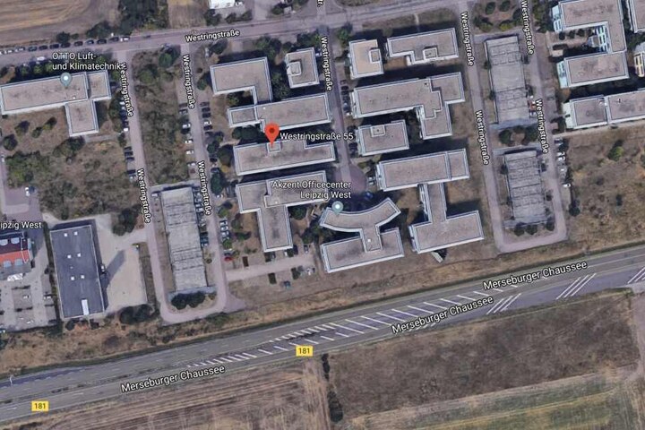 Der Einsatzort befindet sich in der Westringstraße in Dölzig, direkt an der B181.